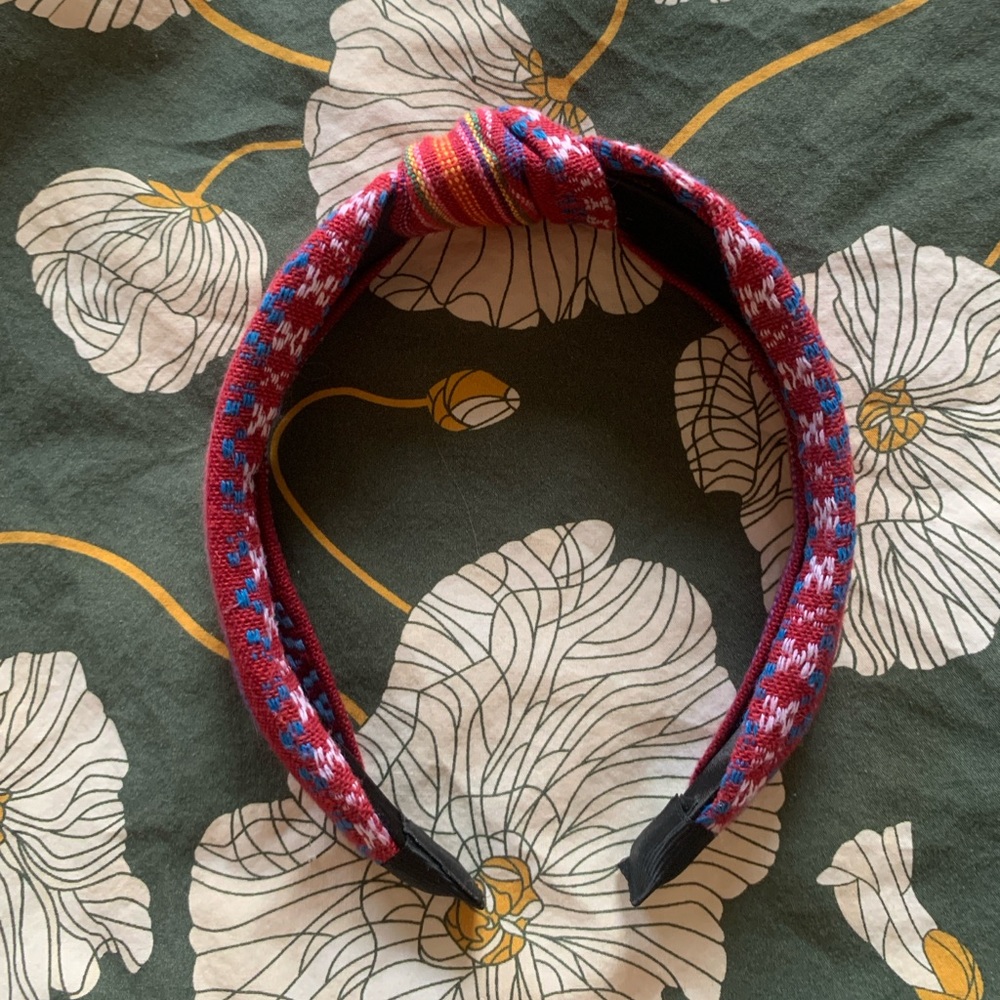 Multicolored fabric headband